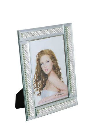 8X6 FRAME FOR 4X6 PHOTO, 4 PEARL AND CRYSTAL LINES